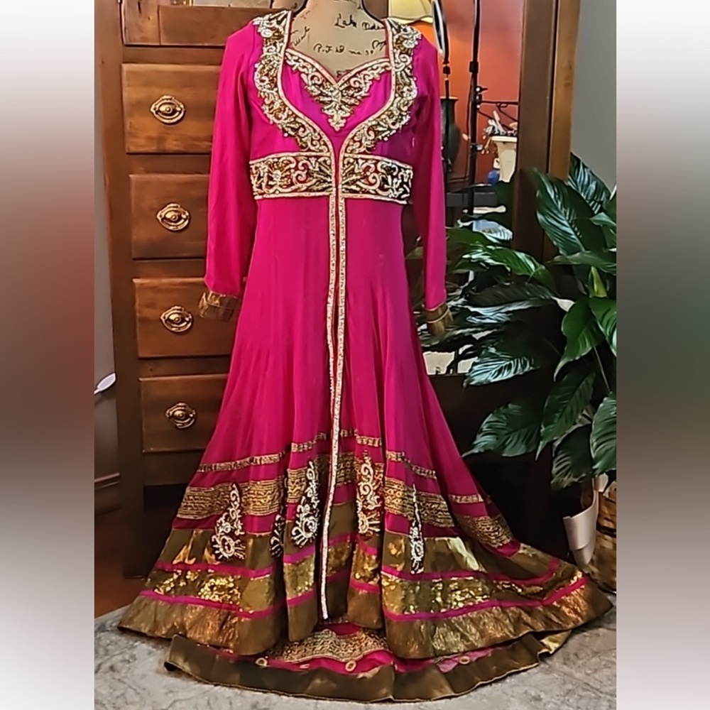 Pink Long Sleeve anarkali Gown with V-Neck and long Sleeves hot